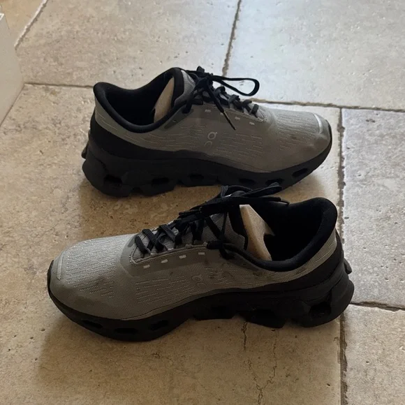 On Running Spark” Charcoal and Ash Sneakers - Picture 5 of 8